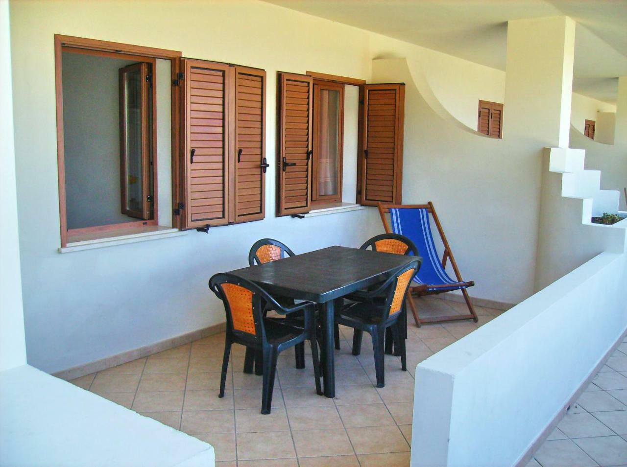 Residenza Marinella Aparthotel Zambrone Ngoại thất bức ảnh